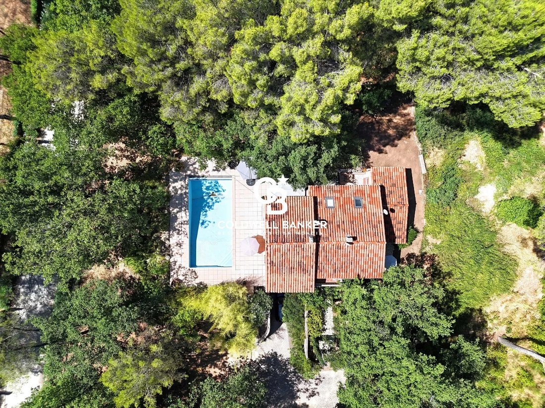 House in Callas, Provence-Alpes-Côte d'Azur, France 4 - 15237328