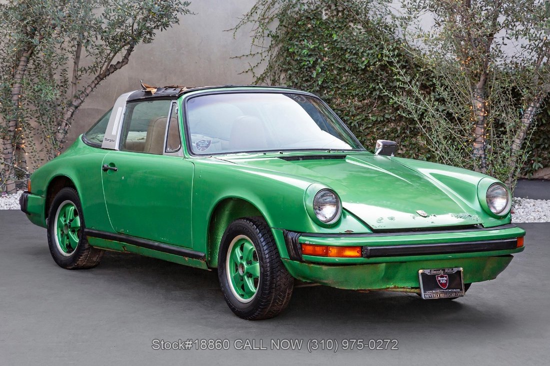 Porsche 911S in Los Angeles, CA 1 - 16171024