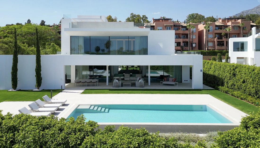 Villa in Golden Mile, Andalusia, Spain 2 - 16171225