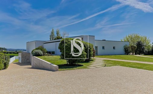 Villa in Povoa de Varzim, Beiriz e Argivai, Porto District, Portugal 1