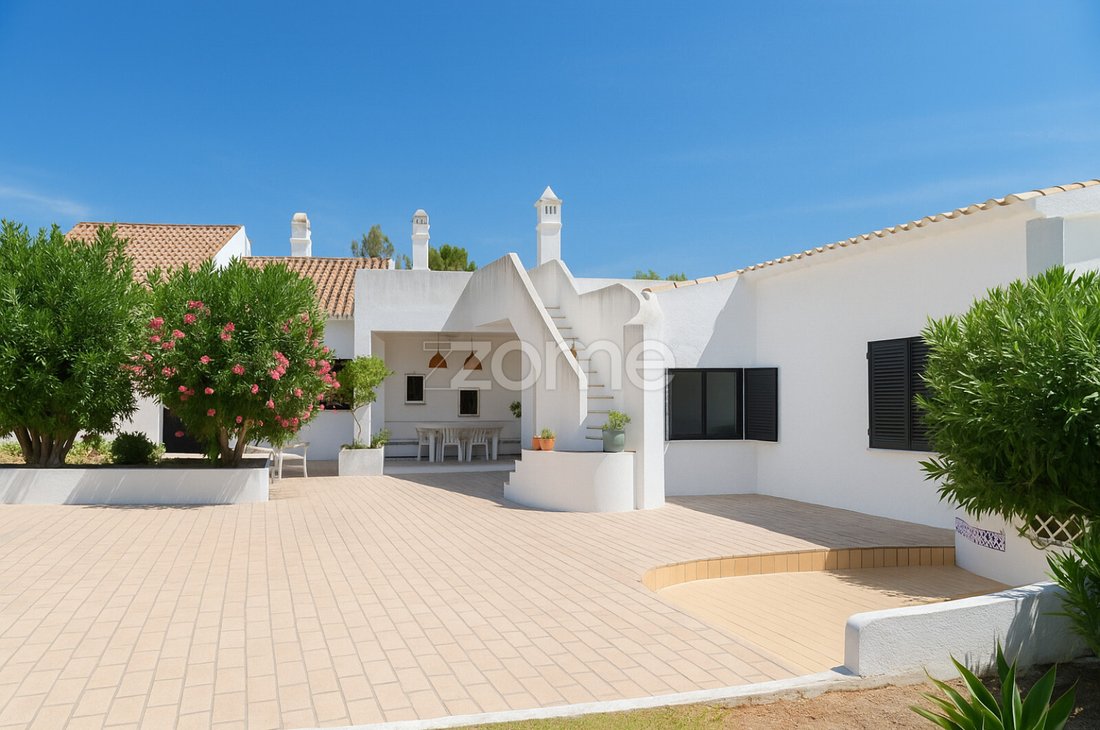 House in Lagoa e Carvoeiro, Algarve, Portugal 2 - 16172794