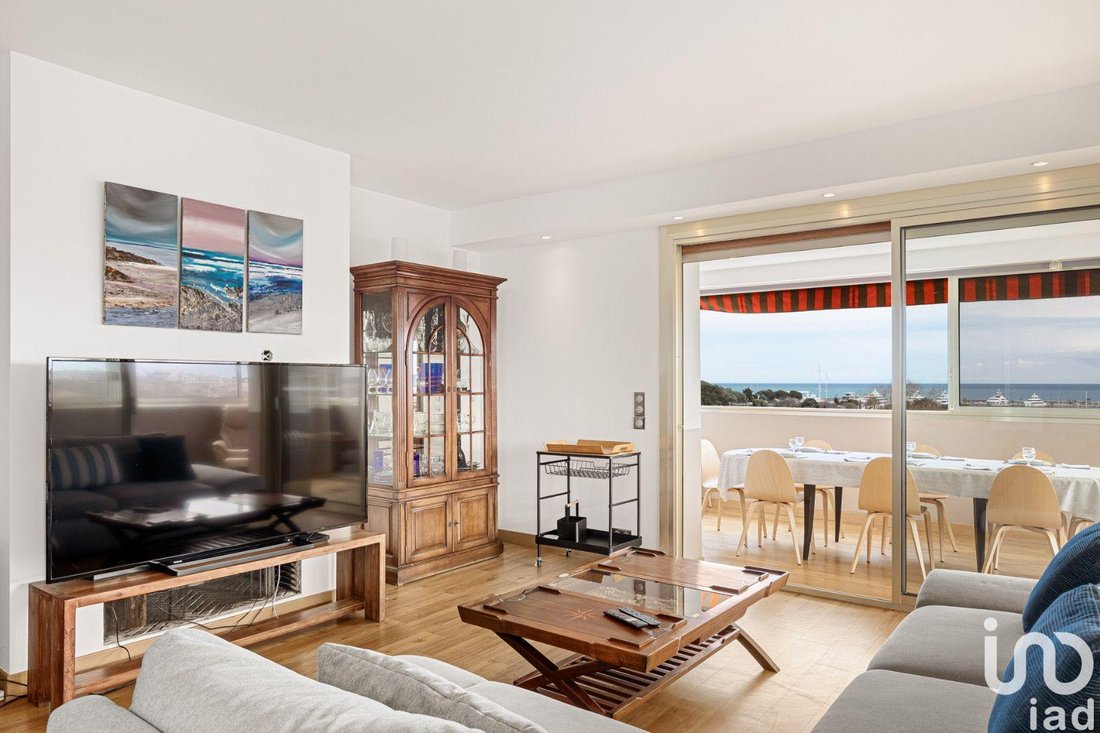 Apartment in Les Prugnons, Antibes, France 1 - 16176645