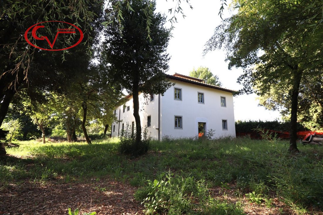 Villa in Terranuova Bracciolini, Tuscany, Italy 2 - 16173391