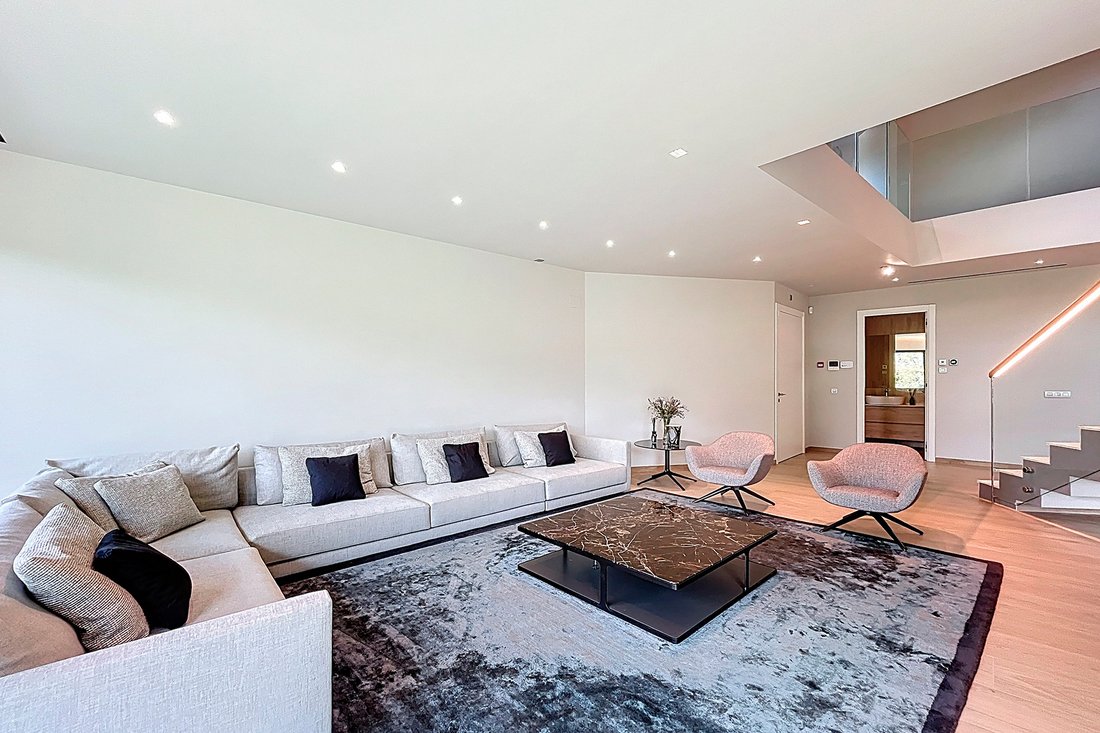 House in Escaldes-Engordany, Escaldes-Engordany, Andorra 4 - 16176784