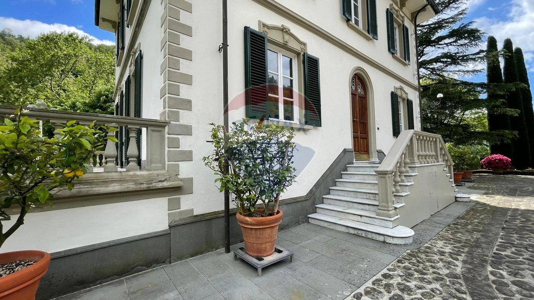 Villa in Bagni di Lucca, Tuscany, Italy 5 - 16173014
