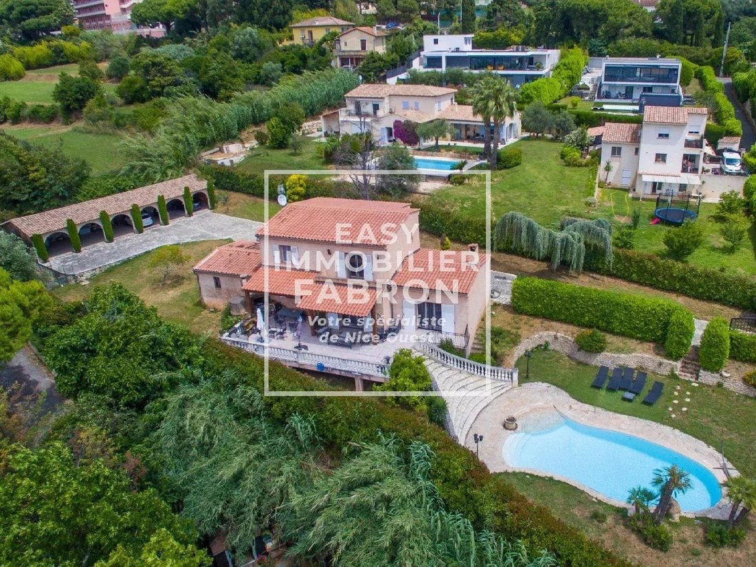 Villa in Nice, Provence-Alpes-Côte d'Azur, France 1 - 15619008