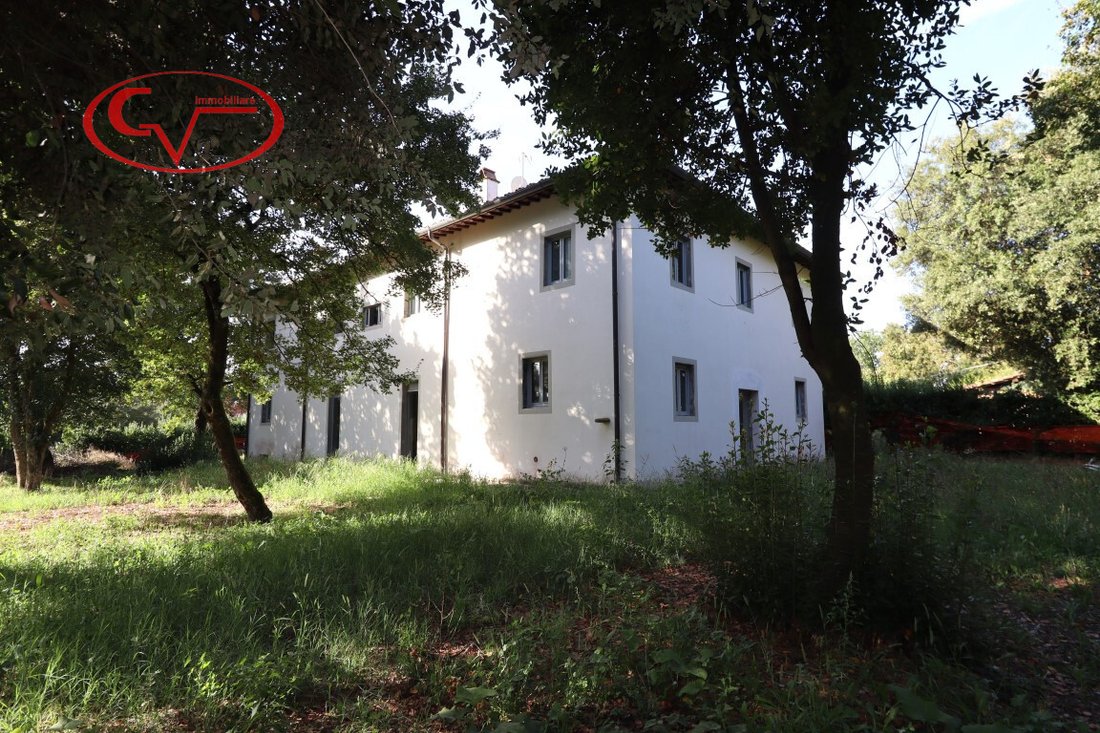 Villa in Terranuova Bracciolini, Tuscany, Italy 4 - 16173391