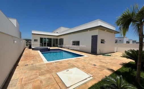 House in Nova Esplanada, State of São Paulo, Brazil 1