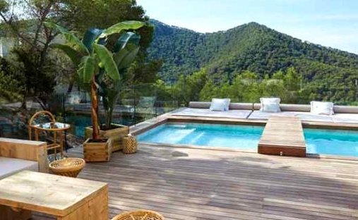 Villa in Cala Llonga, Ibiza, Santa Eularia des Riu, Balearic Islands 1
