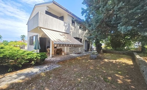House in Malinska, Primorje-Gorski Kotar County, Croatia 1