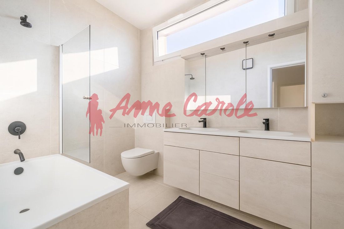 Apartment in Fontenay-sous-Bois, Ile-de-France, France 4 - 16176000