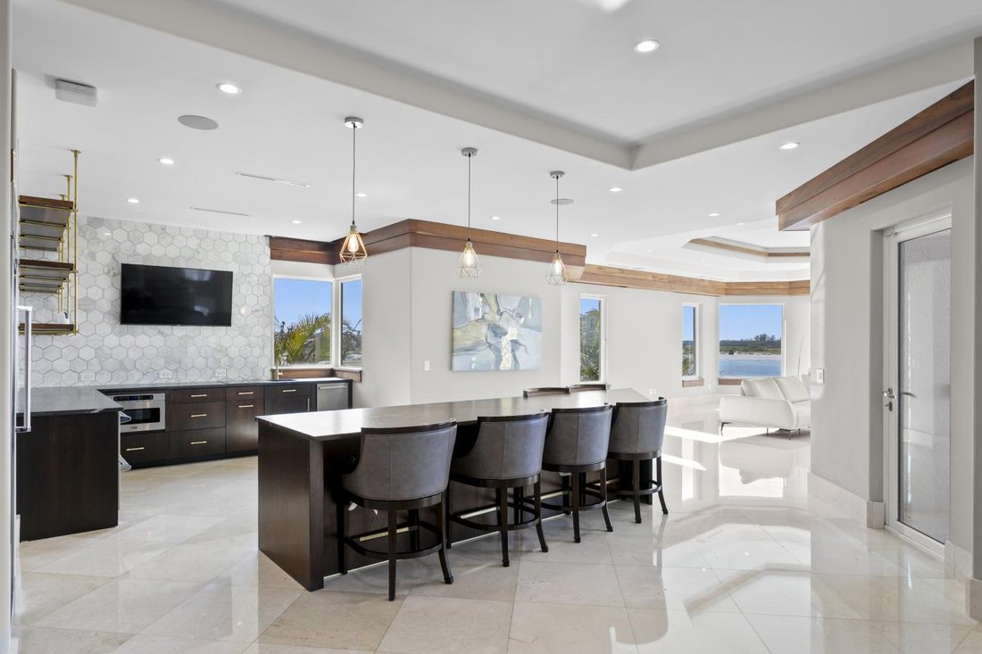House in St. Petersburg, Florida, United States 2 - 16168946