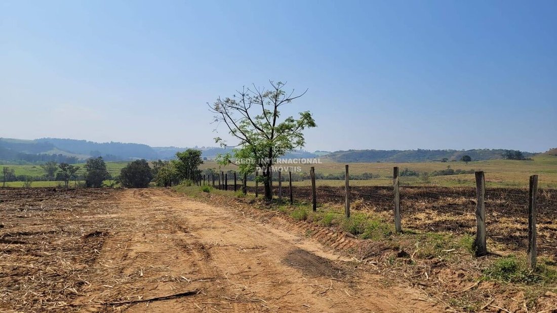 Farm Ranch in Piracicaba, State of São Paulo, Brazil 1 - 16170322