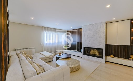 House in Abade de Neiva, Braga, Portugal 1