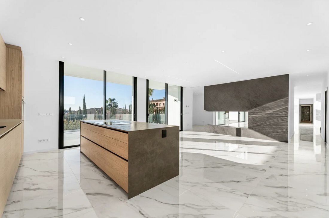 Villa in Benahavis, Andalusia, Spain 5 - 16171429