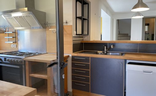 Château Avec Vignoble