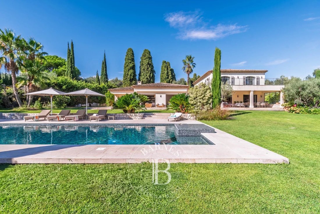 Estate in Valbonne, Provence-Alpes-Côte d'Azur, France 4 - 11387899