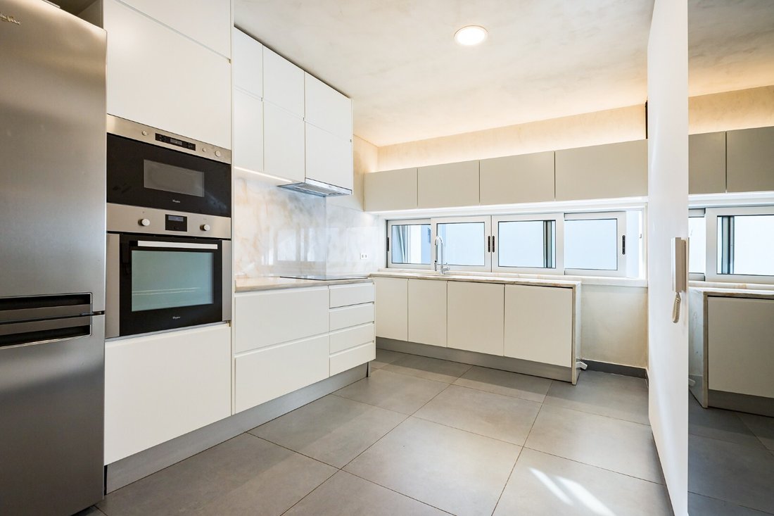 Apartment in Campolide, Lisbon, Portugal 5 - 11954325