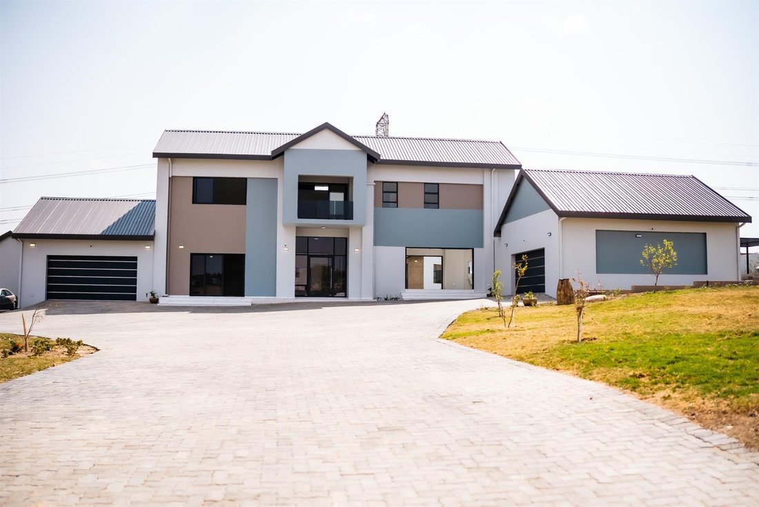 House in Saddlebrook Estate, Gauteng, South Africa 1 - 16172833
