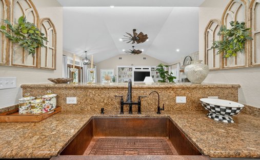 Haus in Devine, Texas, Vereinigte Staaten 1