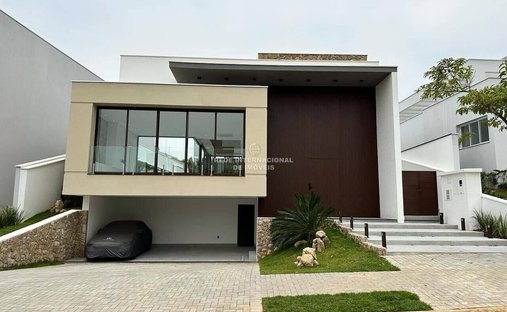 House in Nova Esplanada, State of São Paulo, Brazil 1
