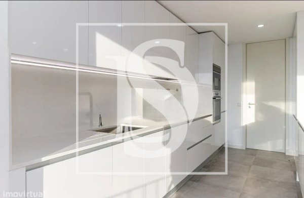 Apartment in Mafamude e Vilar do Paraiso, Porto District, Portugal 5 - 16172118