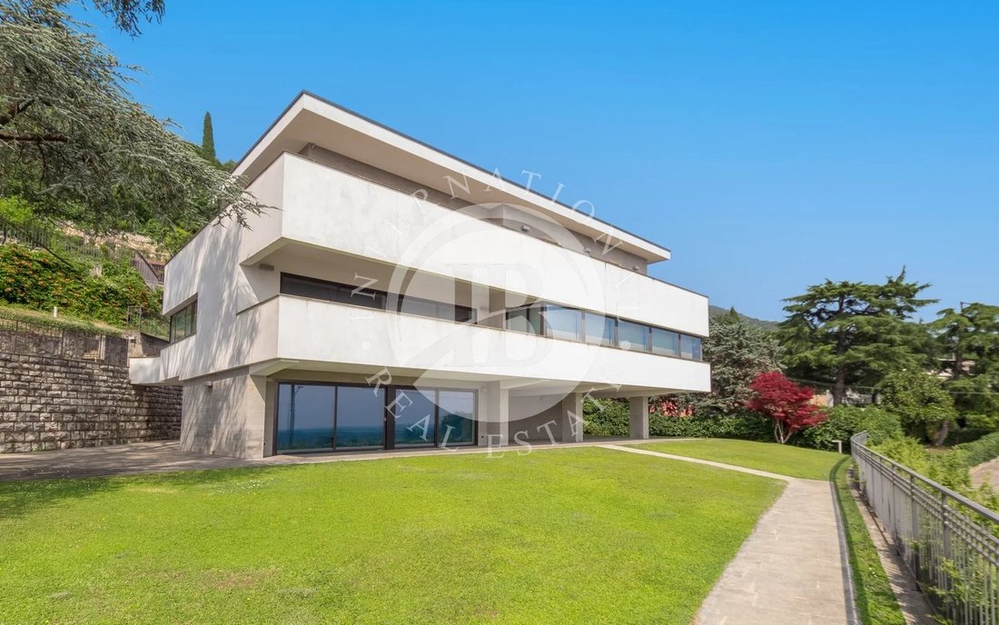 House in Historic Center, Brescia, Lombardy 4 - 15590314