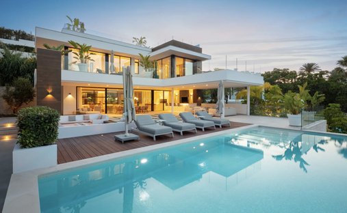 Villa in Nueva Andalucía, Marbella, Spanien 1