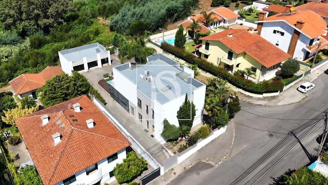 Villa in Oliveira de Azemeis, Santiago de Riba-Ul, Ul, Macinhata da Seixa e Madail, Aveiro District, Portugal 5 - 16171922