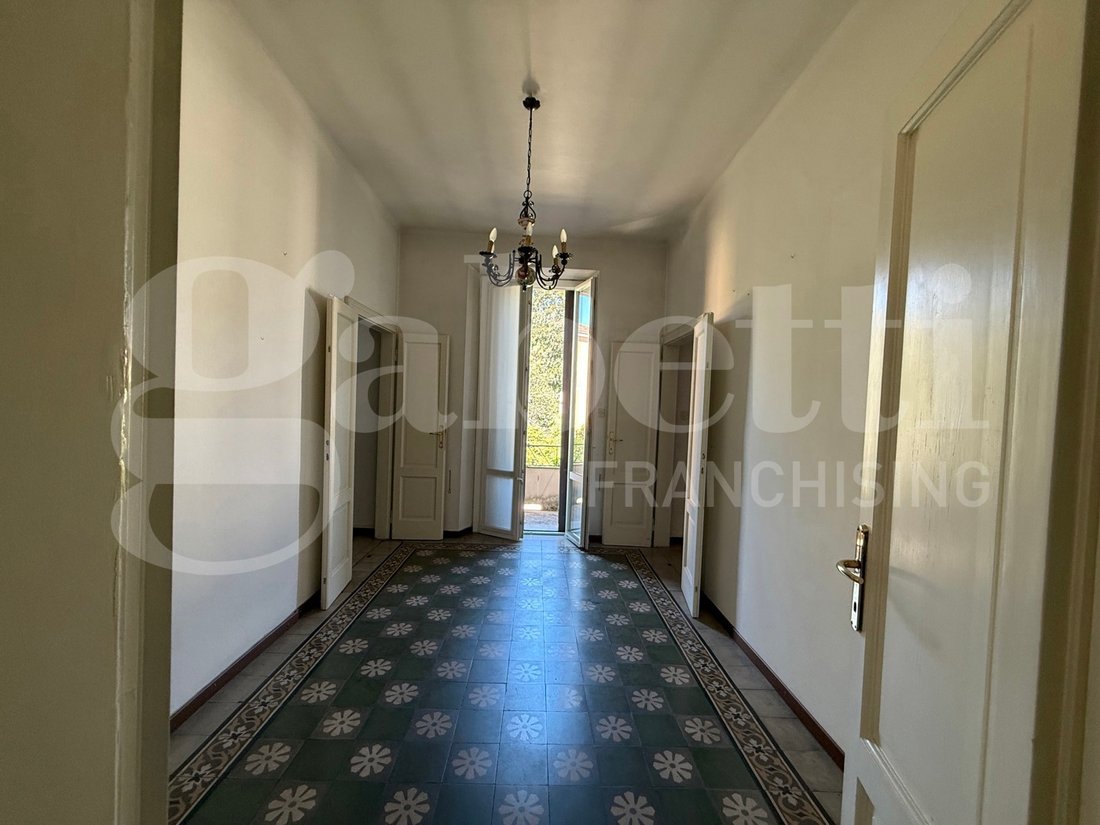 Villa in Erba, Lombardy, Italy 2 - 16172344