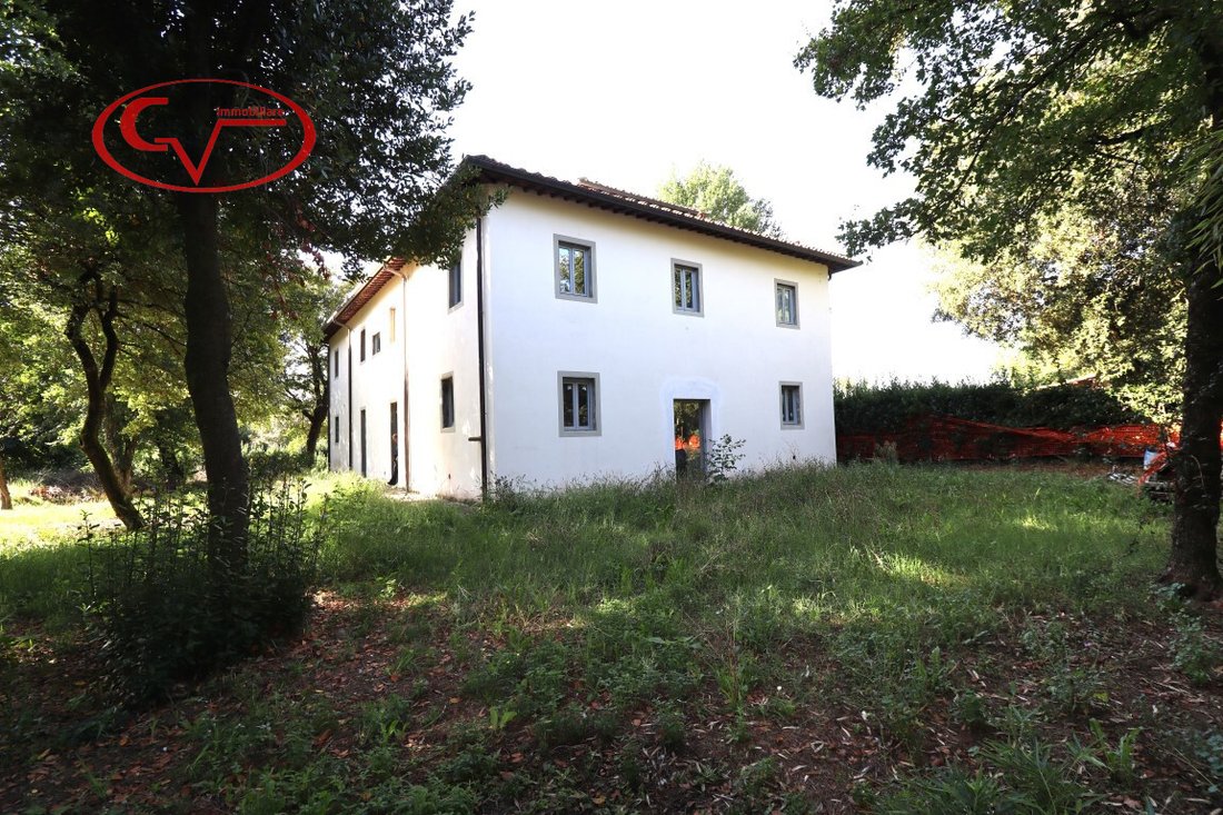 Villa in Terranuova Bracciolini, Tuscany, Italy 1 - 16173391