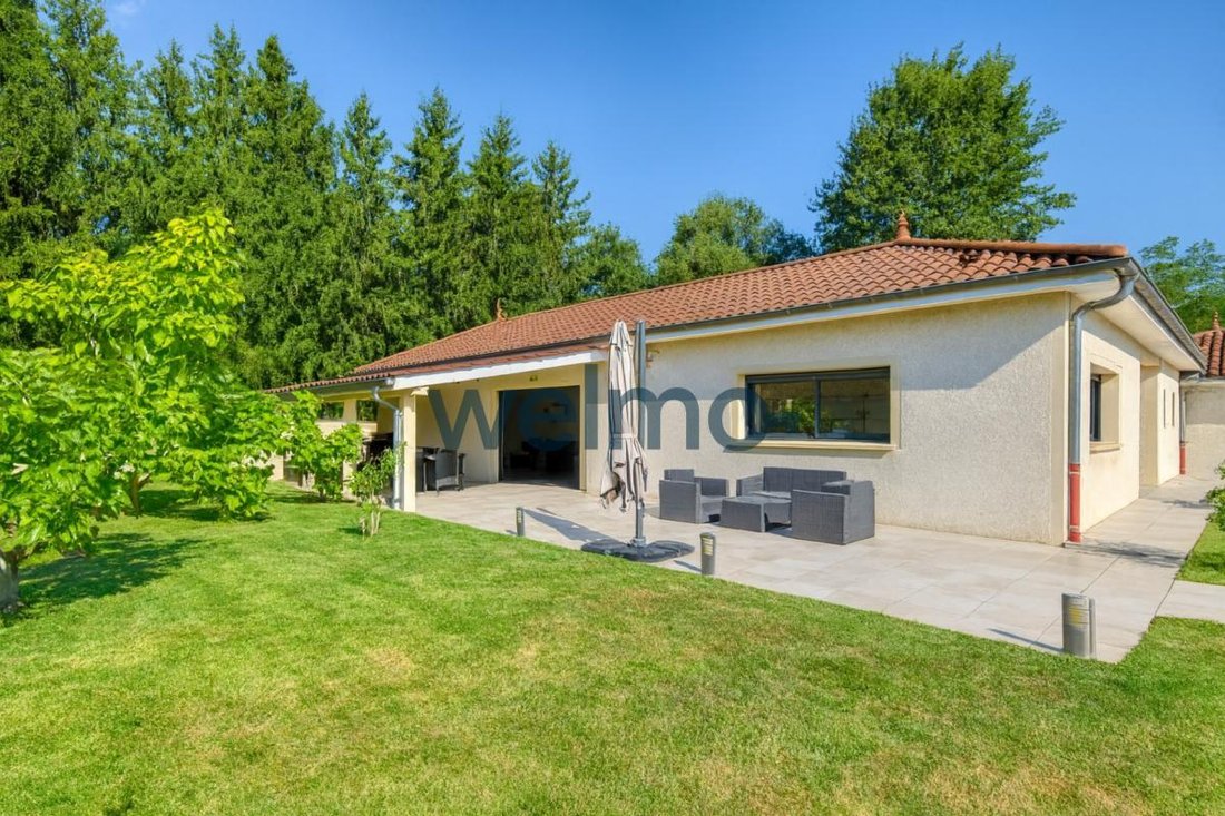 House in Villefranche-sur-Saone, Auvergne-Rhône-Alpes, France 5 - 16160911