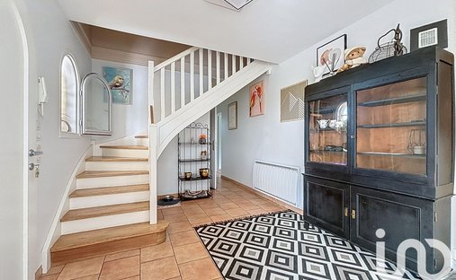 House in Colombier, Nouvelle-Aquitaine, France 1
