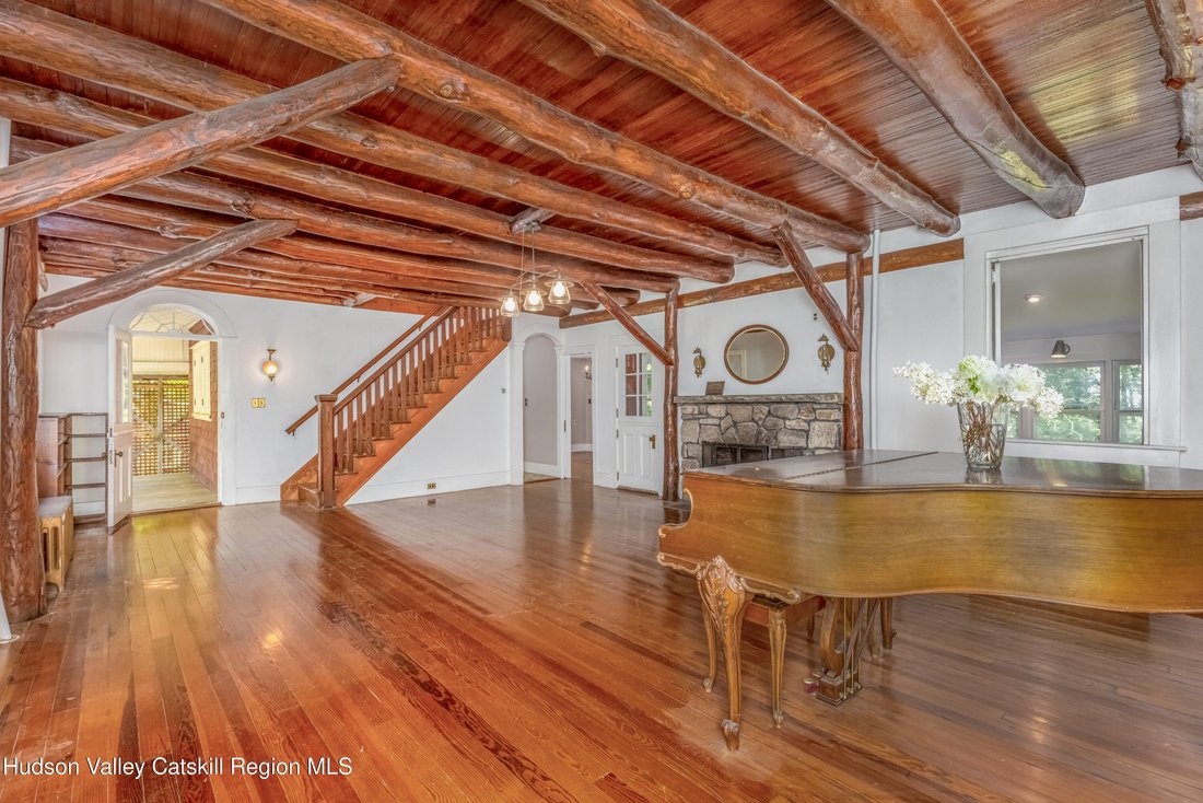House in Cragsmoor, New York, United States 5 - 16179479