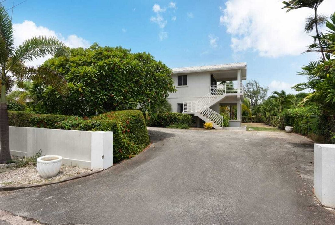 Estate in Bridgetown, Christ Church, Barbados 4 - 16172985