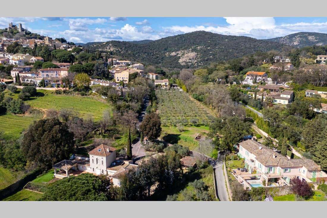 Villa in Grimaud, Provence-Alpes-Côte d'Azur, France 2 - 16171330