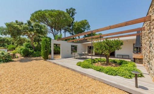 Villa a Grimaud, Provenza-Alpi-Costa Azzurra, Francia 1