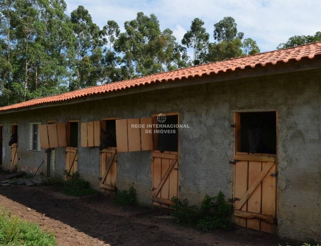 Farm Ranch in Sarapuí, State of São Paulo, Brazil 1 - 16174806