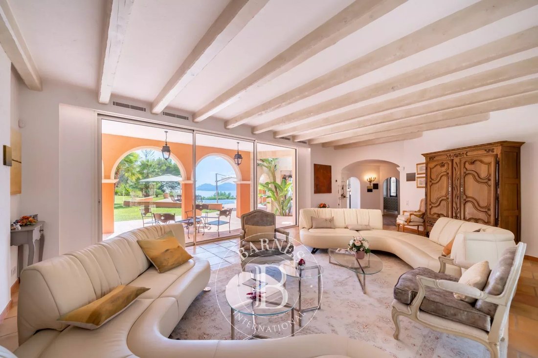 Villa in Collines, Le Cannet, France 2 - 16119424