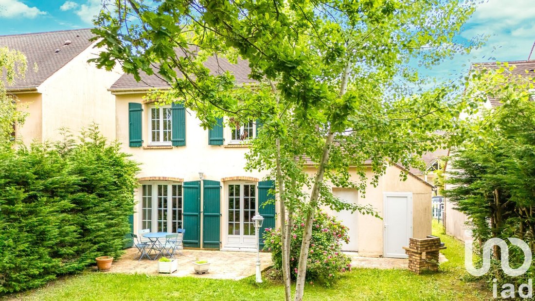 House in Boissy-Saint-Leger, Ile-de-France, France 1 - 16172034