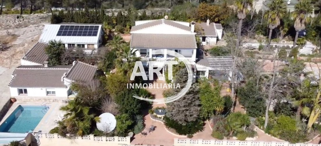 Chalet in Beniganim, Valencian Community, Spain 1 - 16179275