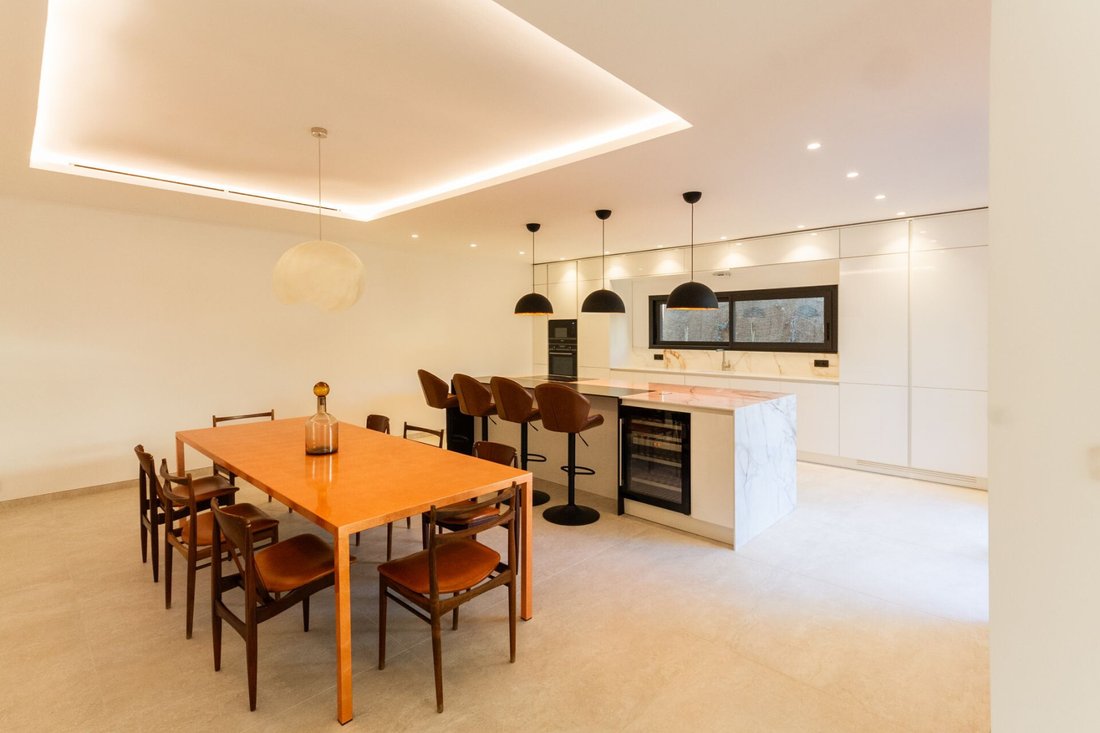 Villa in Nartelle-Noyer-Bellevue-bd des Sardinaux, Sainte-Maxime, France 4 - 16171273