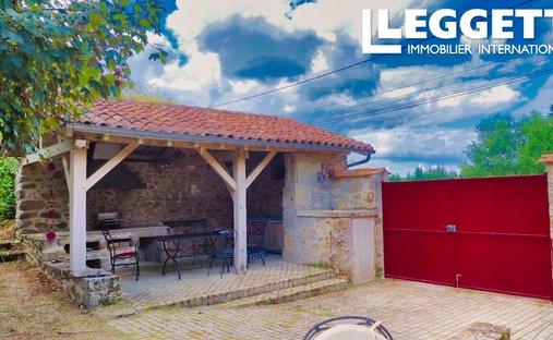 Castle for Sale in Nontron, Nouvelle-Aquitaine, France