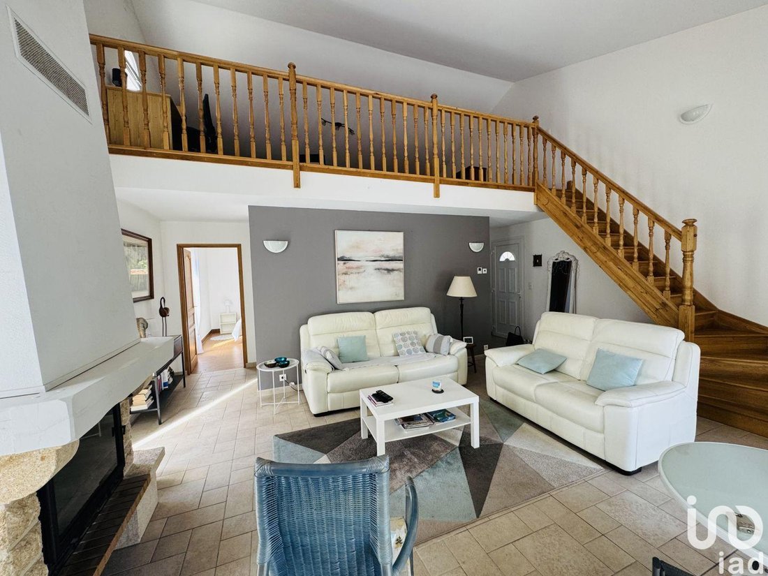 House in Soulac-sur-Mer, Nouvelle-Aquitaine, France 4 - 16172070
