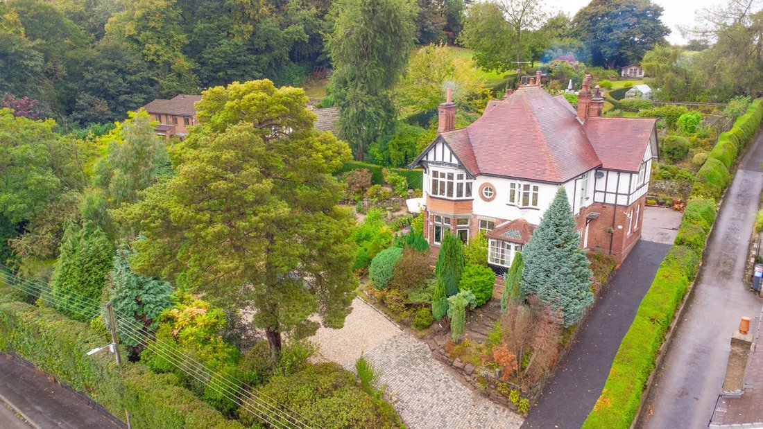House in Cheadle, England 3 - 16172605