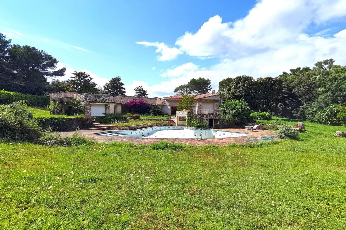 Villa in Mougins, Provence-Alpes-Côte d'Azur, France 1 - 16171306