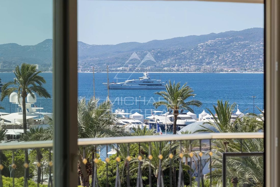 Apartment in Cannes, Provence-Alpes-Côte d'Azur, France 2 - 14236917