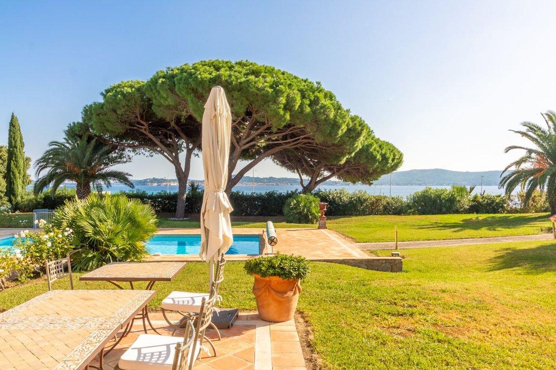 Villa in Grimaud, Provence-Alpes-Côte d'Azur, France 5 - 16171182