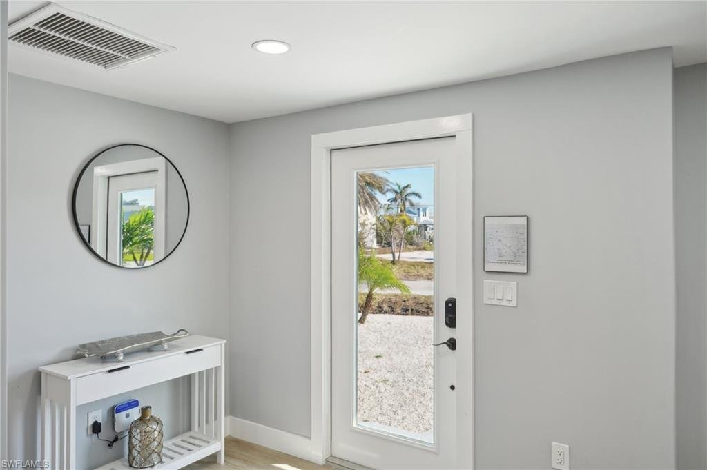 House in Fort Myers Beach, Florida, United States 5 - 16177737