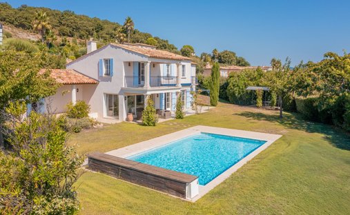Villa in Grimaud, Provence-Alpes-Côte d'Azur, France 1